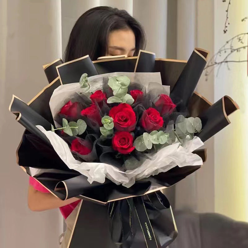 Paper - Rosen Schmuck (GlowBloom)